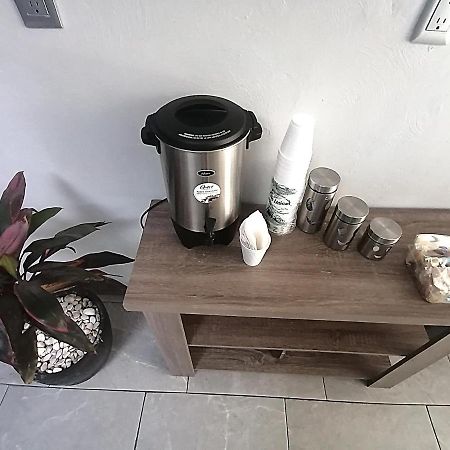 Hotel Hcm Guadalajara Zewnętrze zdjęcie
