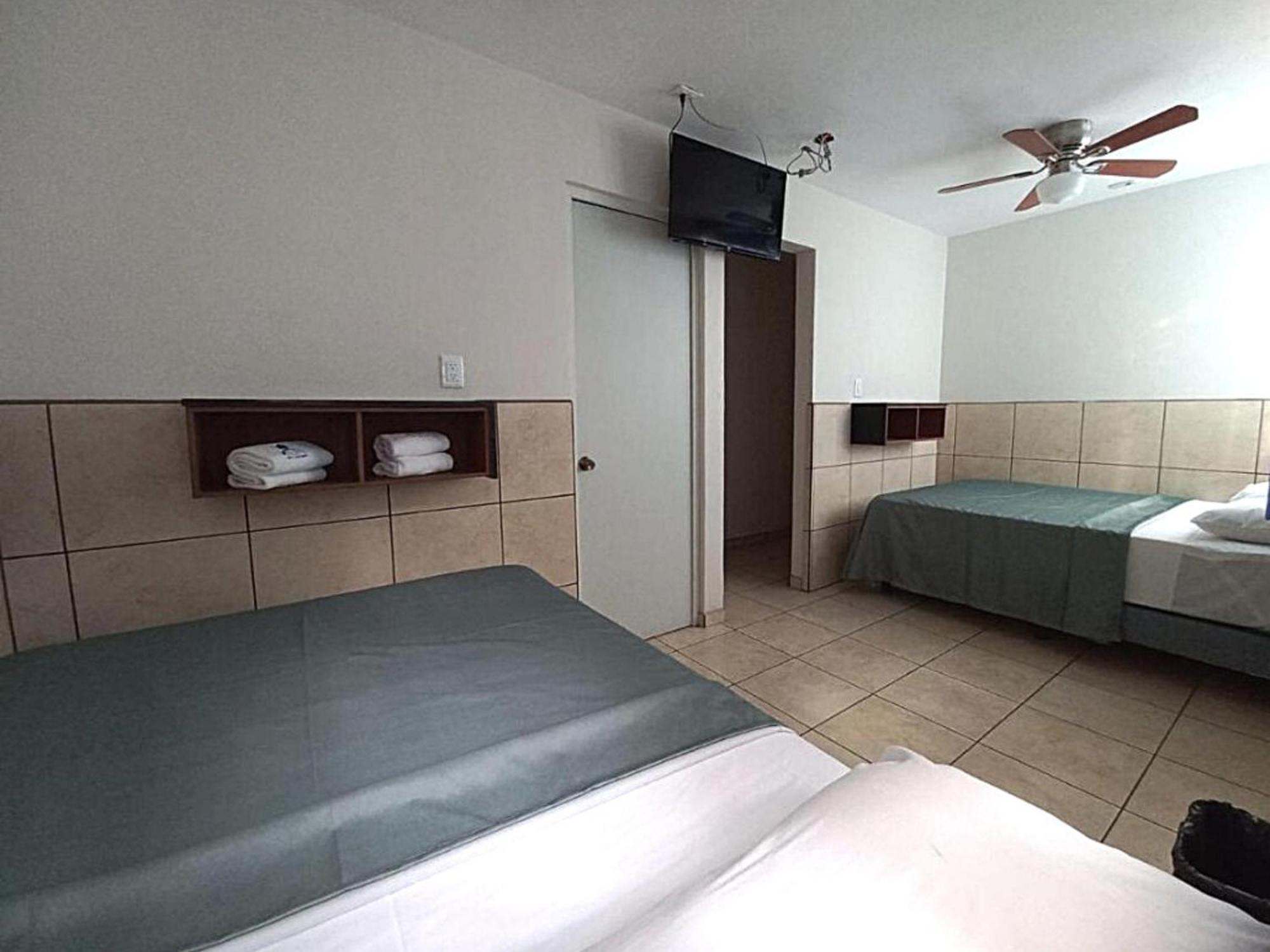 Hotel Hcm Guadalajara Pokój zdjęcie